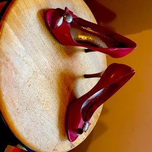 Button decorated sandals